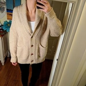 Urban Outfitters beige sweater size L